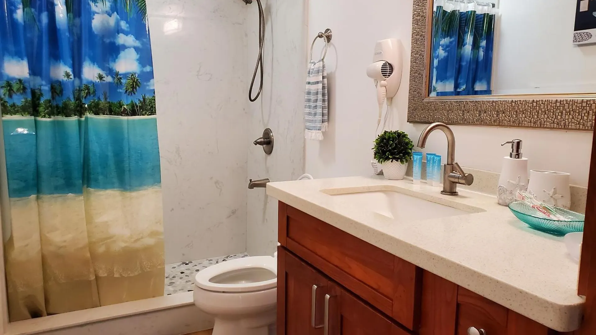 Appartamento Cozy 2Beds,2Baths, Free Parking At Waikiki Beach Honolulu Stati Uniti